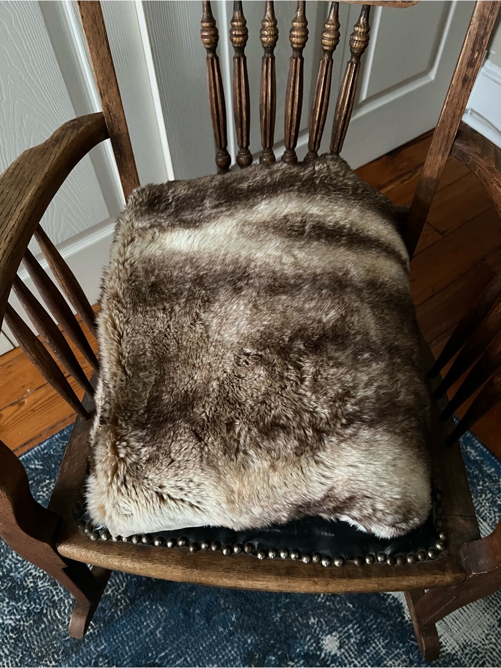 NEW! Pottery Barn Brown/Cream Ombré Faux Fur Throw 50”X60”